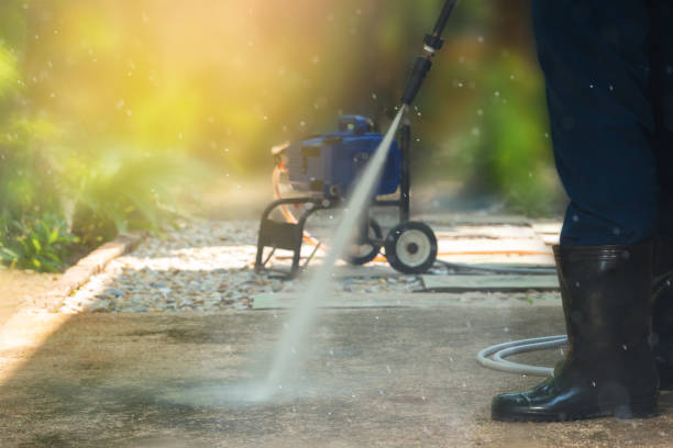 Best Graffiti Removal  in Bally, PA